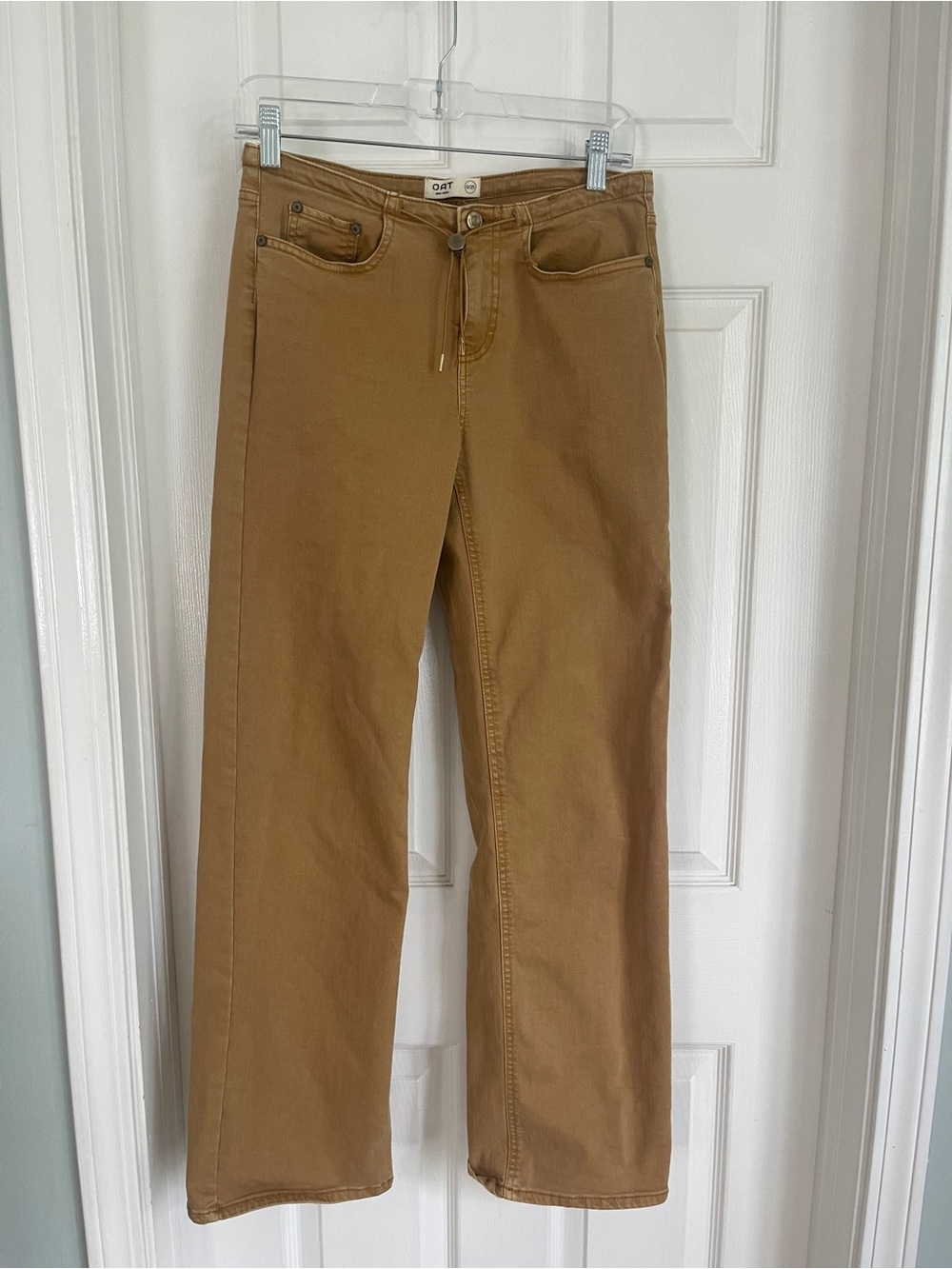 Oat New York Straight-Leg Pants in Camel